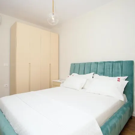 Lili Suites Apartment *