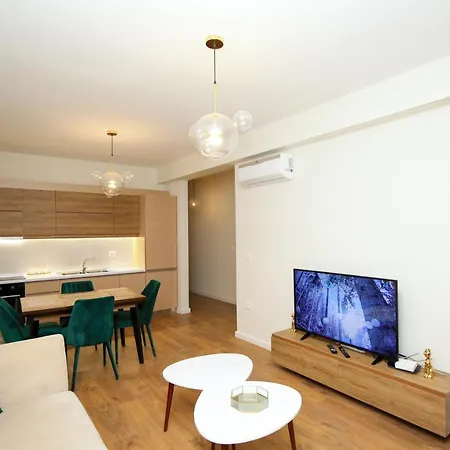 Lili Suites *