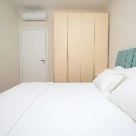 Apartment Lili Suites *