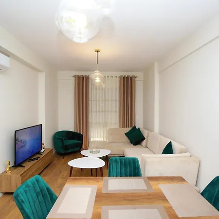 Lili Suites