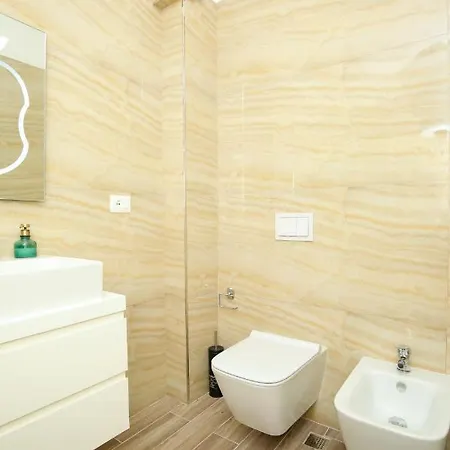 Lili Suites Apartment Vlore