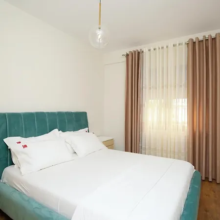 Lili Suites
