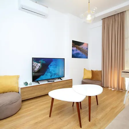 Lili Suites Apartment *